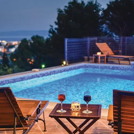 Lovely In With Jacuzzi Spalato