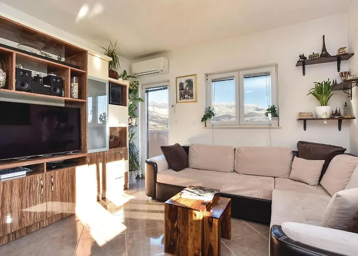 Lovely In With Jacuzzi * Split